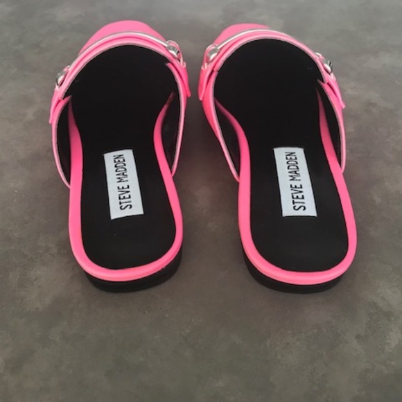 (2* for $30) Steve Madden - slide on loafers size 5.5 - Picture 4 of 7